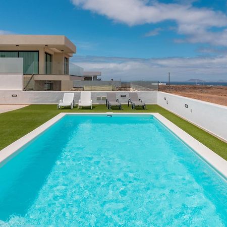 Seascape Heated Pool, Air-Con, View, Adult Only Appartement Corralejo Buitenkant foto