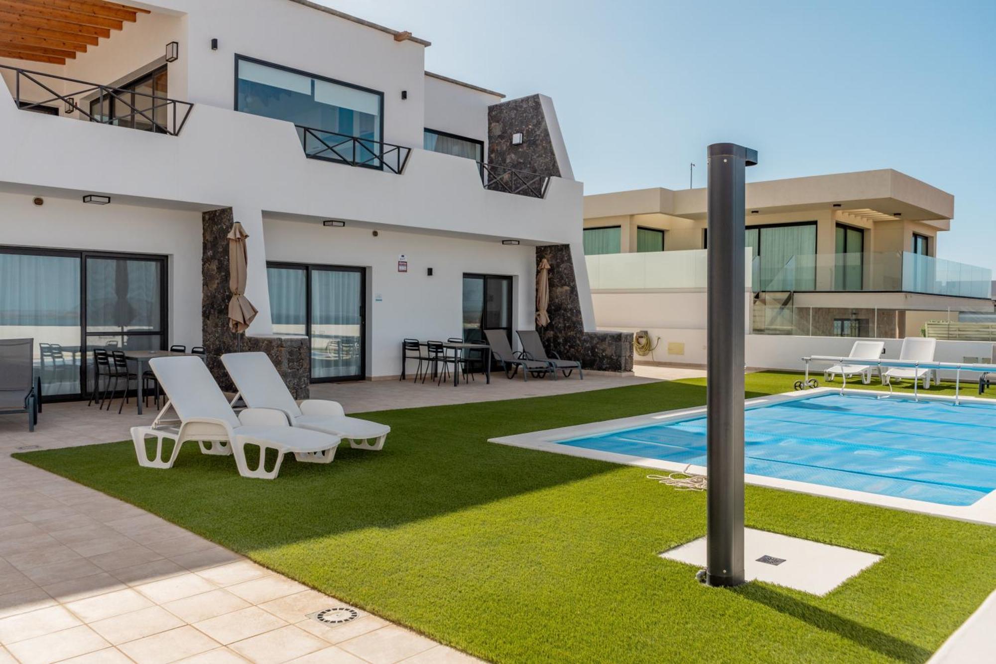 Seascape Heated Pool, Air-Con, View, Adult Only Appartement Corralejo Buitenkant foto